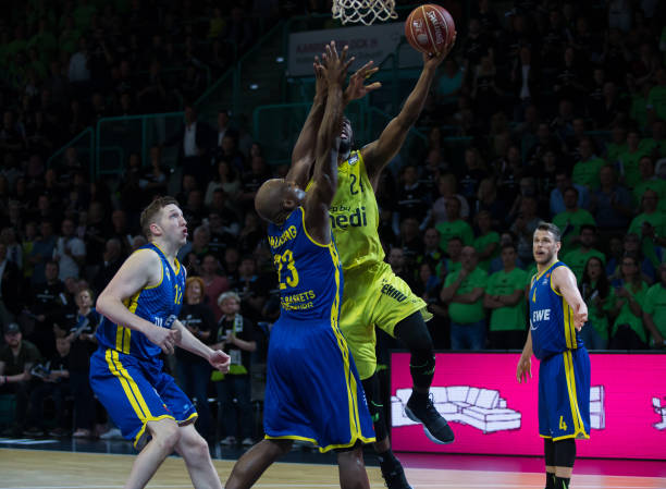 哈登的存在 哈登的存在