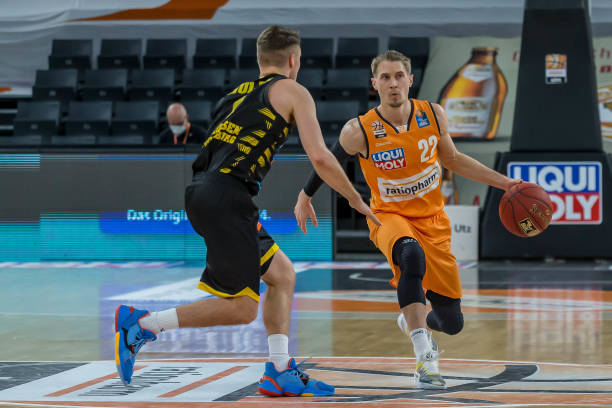 界球迷的关 界球迷的关