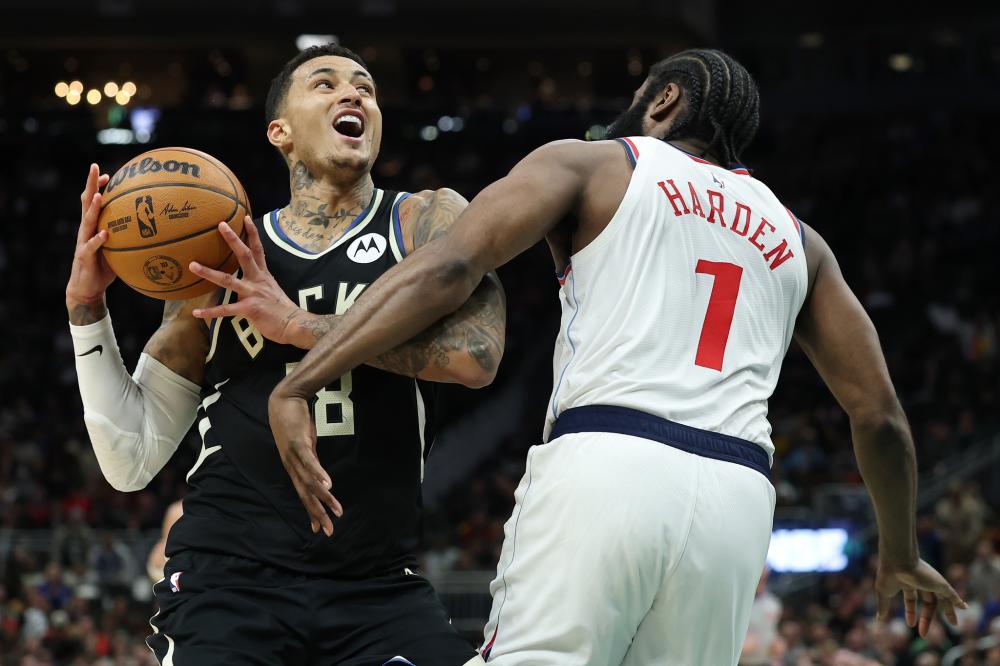 与敏锐的球 与敏锐的球